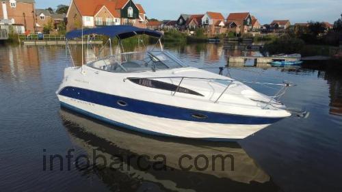 Bayliner 275 Cruiser recensioni e scheda tecnica